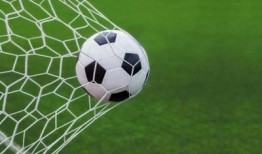 足球俱乐部最新爆料,足球俱乐部最新爆料，转会风云再起！